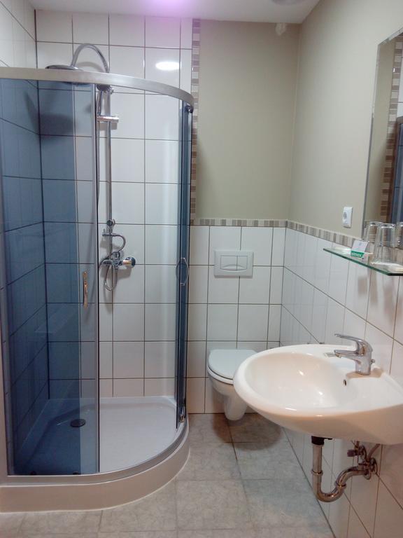 Hotel Zum Schleicher Kuckuck エクステリア 写真